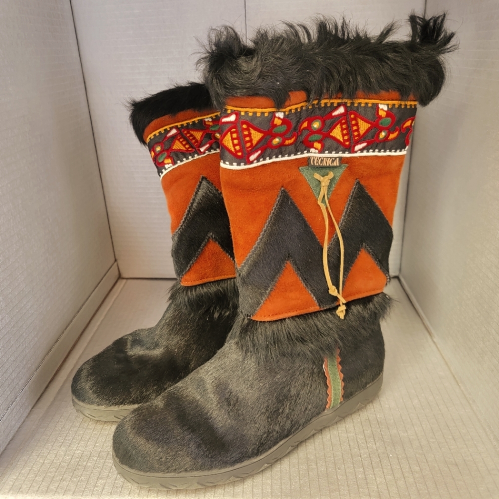 Fur boots made in Italy